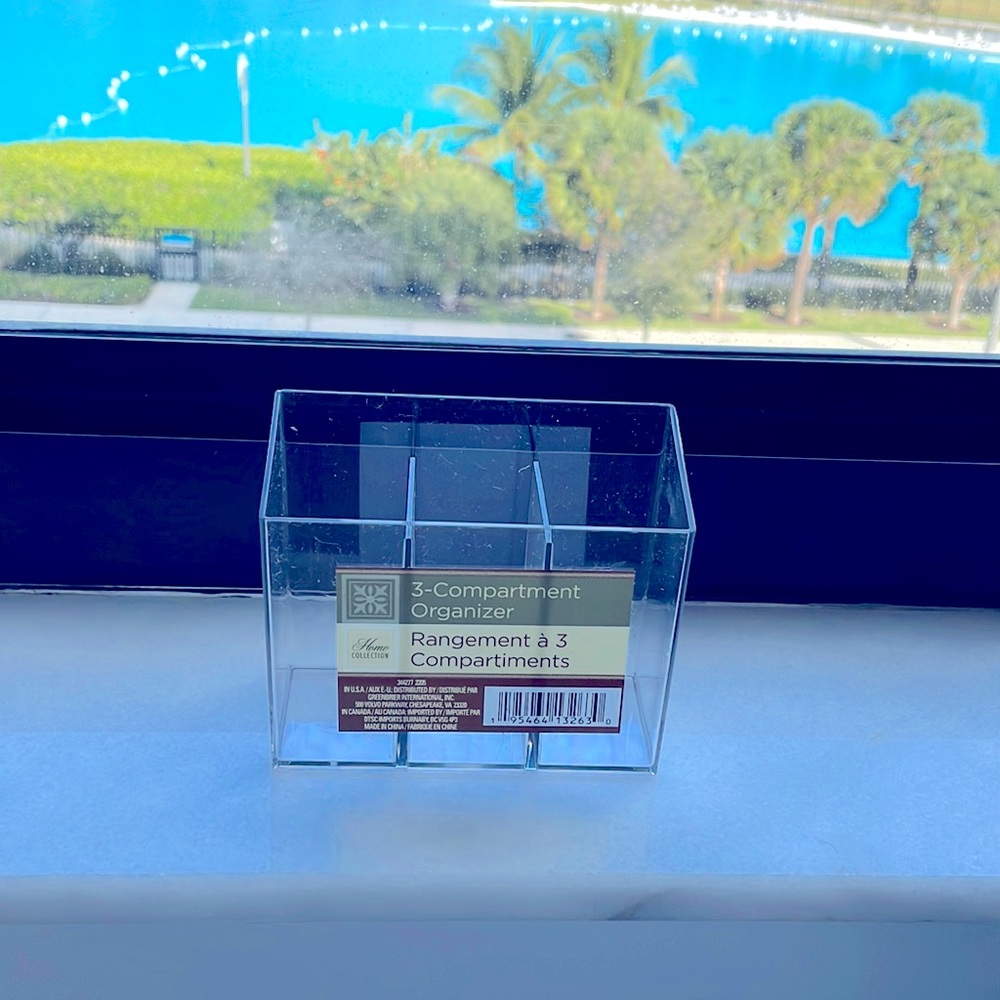 3 compartment organizing holder